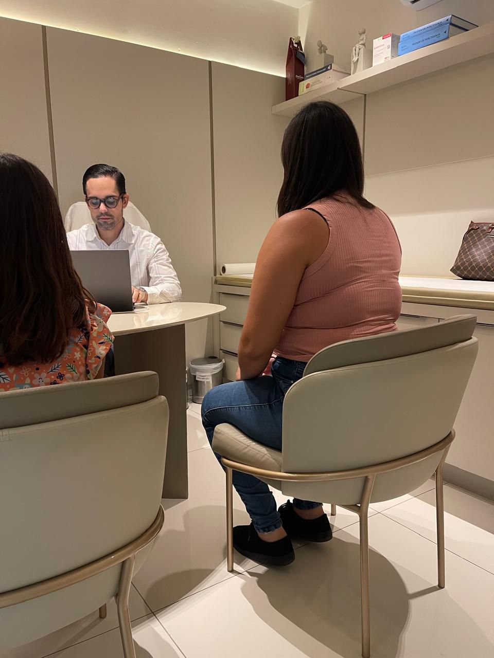 CISCO inicia atendimentos com infectologista e amplia oferta de especialidades